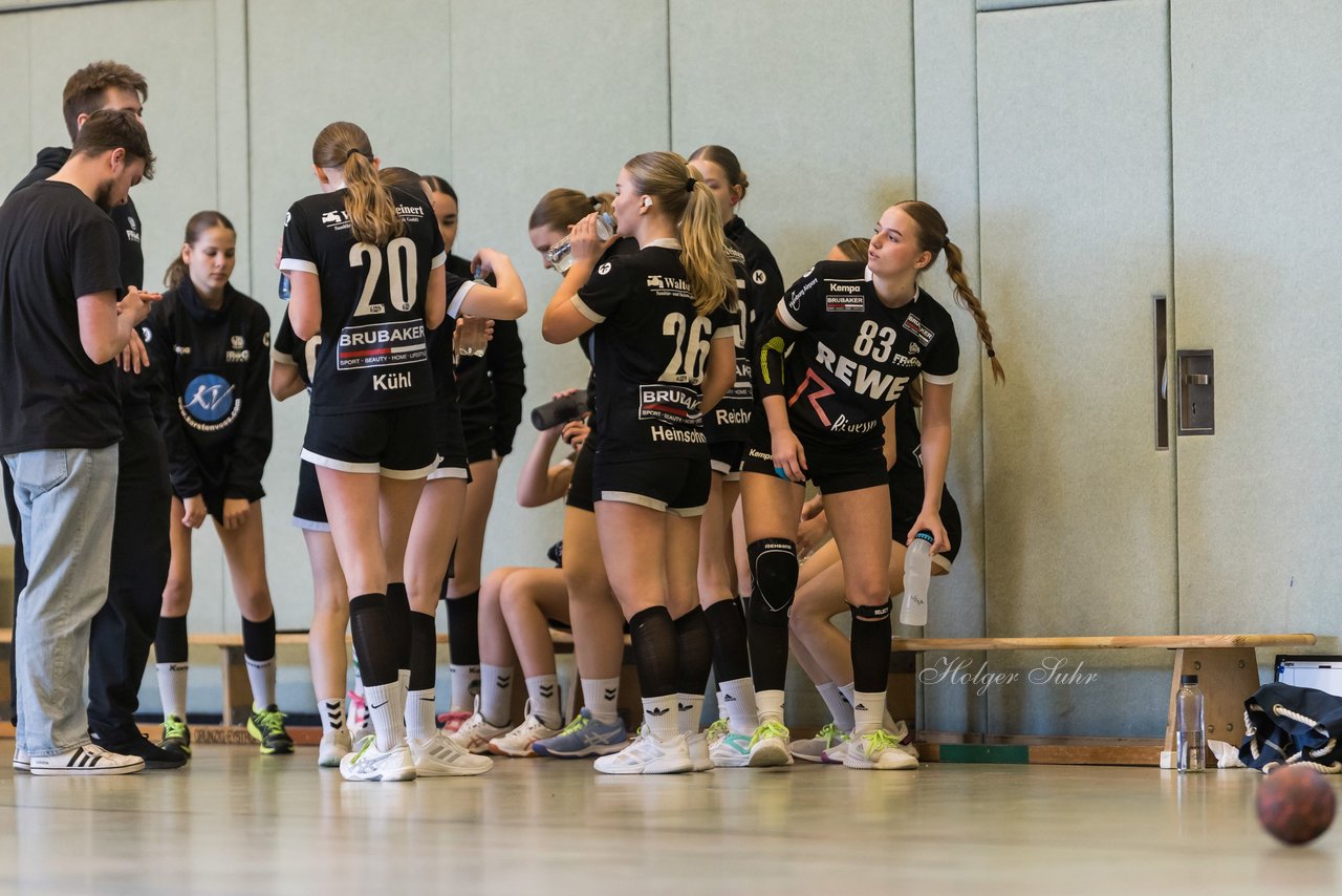 Bild 133 - wBJ SV Henstedt Ulzburg - Bramstedter TS : Ergebnis: 27:15